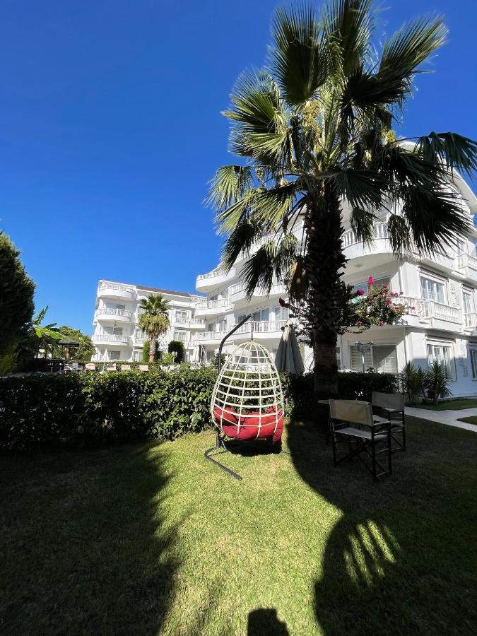 Apartament Belka Golf Luxury Poolside *