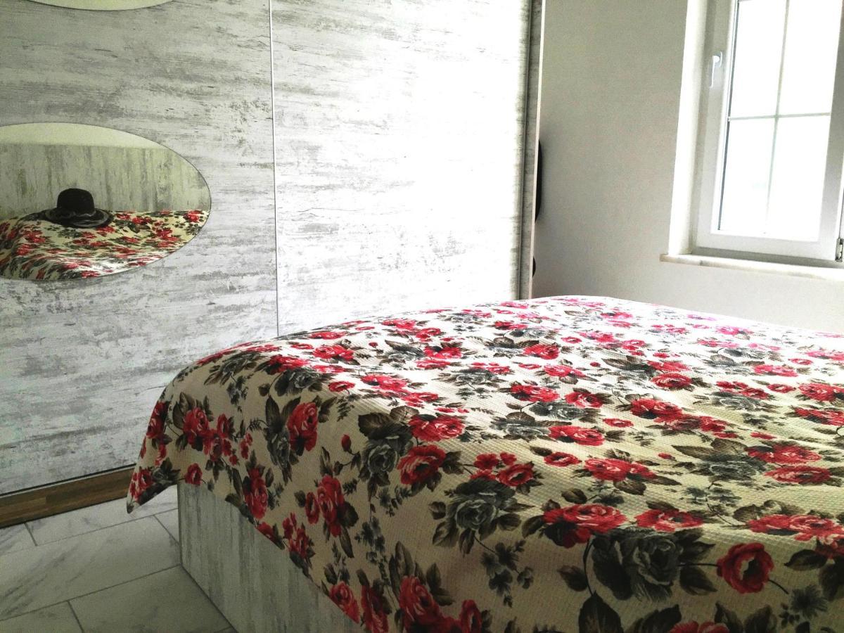 Apartament Belka Golf Luxury Poolside *